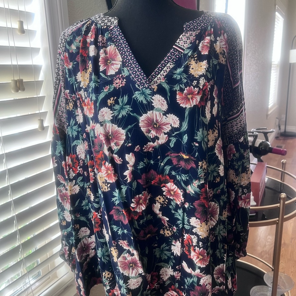 JODIFL Multicolor Floral Top